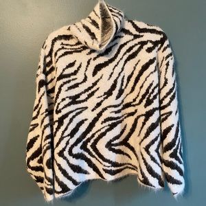 brand new H&M zebra sweater